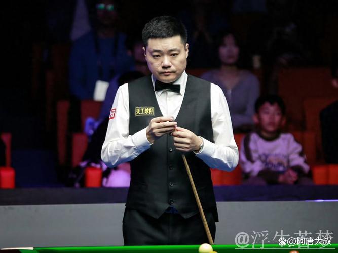 丁俊晖连破世界第二 闯入四强 丁俊晖连破世界第二 闯入四强